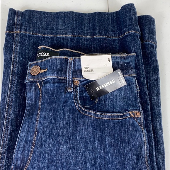 Express High Waisted Cropped Wide Leg Jean - Picture 3 of 6